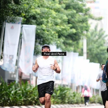 Runner Photo 8612577