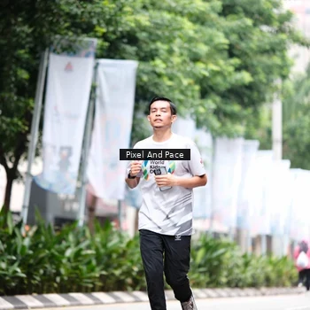 Runner Photo 8612583