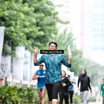 Runner Photo 8612611