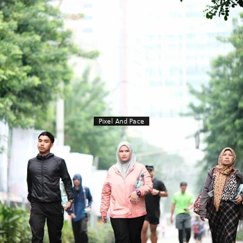 Runner Photo 8612673