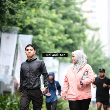 Runner Photo 8612685
