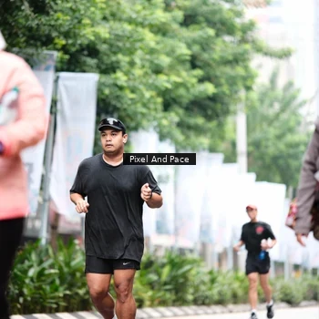 Runner Photo 8612687