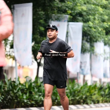 Runner Photo 8612688