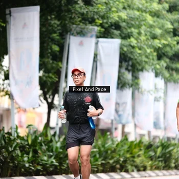 Runner Photo 8612693