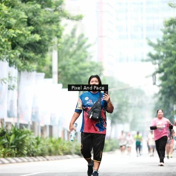 Runner Photo 8612712