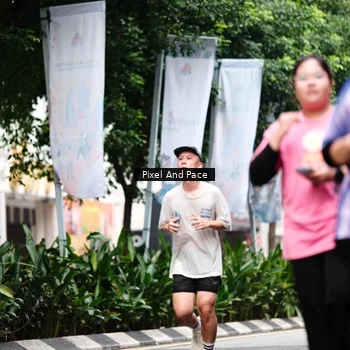 Runner Photo 8612723