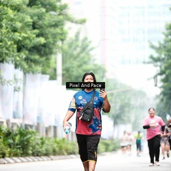 Runner Photo 8612724