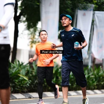 Runner Photo 8612861