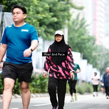 Runner Photo 8612916