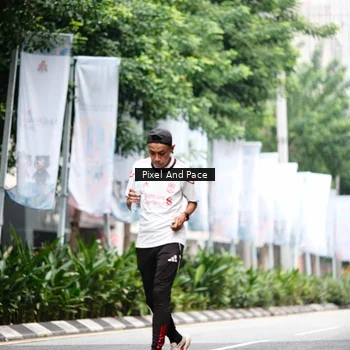 Runner Photo 8612976