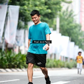 Runner Photo 8613000