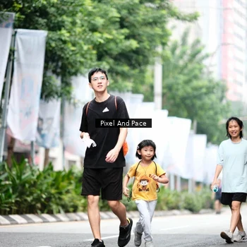 Runner Photo 8613002