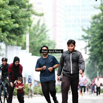Runner Photo 8613118