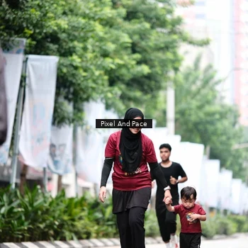 Runner Photo 8613124