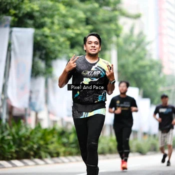 Runner Photo 8613168