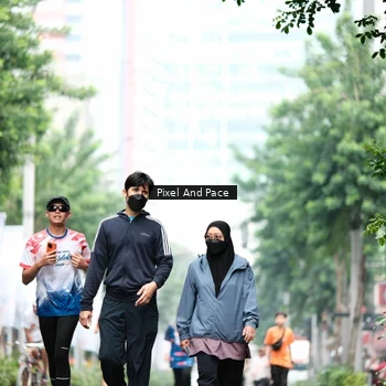 Runner Photo 8613236