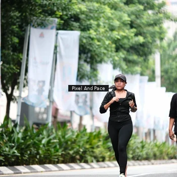 Runner Photo 8613364