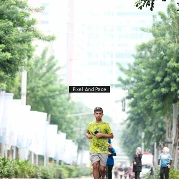 Runner Photo 8613408