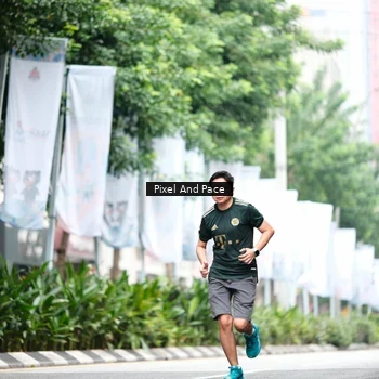 Runner Photo 8613411