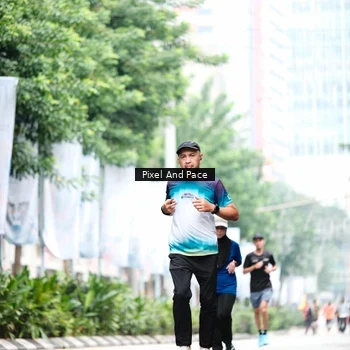 Runner Photo 8613420