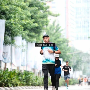 Runner Photo 8613421