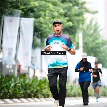 Runner Photo 8613423