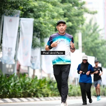 Runner Photo 8613425