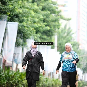 Runner Photo 8613435