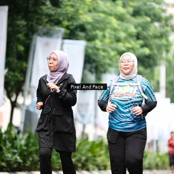 Runner Photo 8613440
