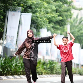 Runner Photo 8613528