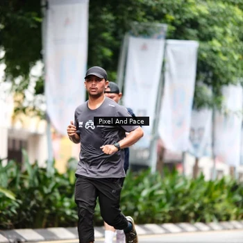 Runner Photo 8613542
