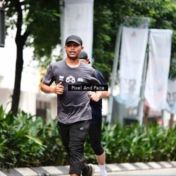 Runner Photo 8613545