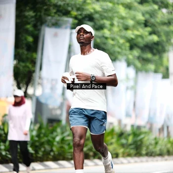 Runner Photo 8613558