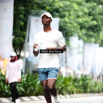 Runner Photo 8613559