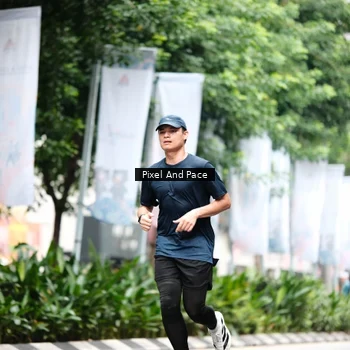 Runner Photo 8613615