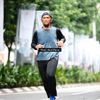 Runner Photo 8613624