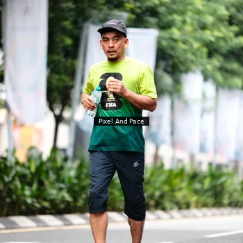 Runner Photo 8613663
