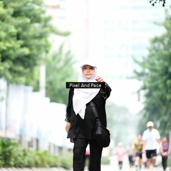 Runner Photo 8613736