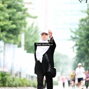 Runner Photo 8613737