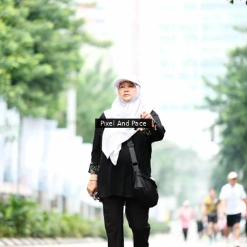 Runner Photo 8613739
