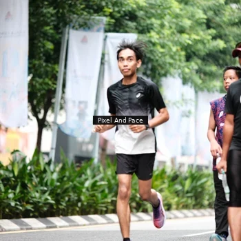 Runner Photo 8613753