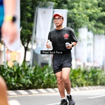 Runner Photo 8613789