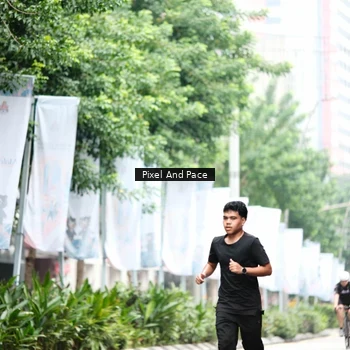 Runner Photo 8613871