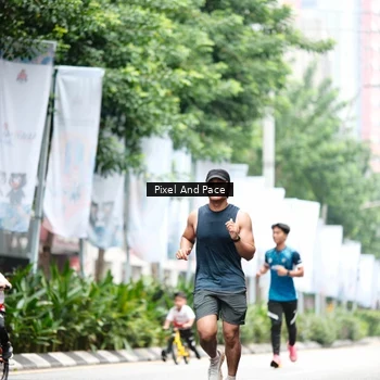Runner Photo 8613900