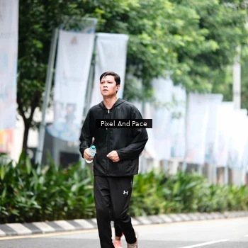 Runner Photo 8613935