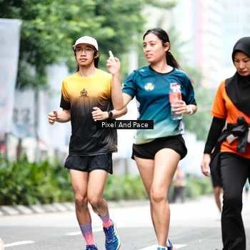 Runner Photo 8613943