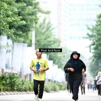 Runner Photo 8614006