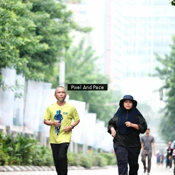 Runner Photo 8614008