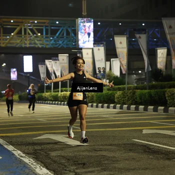 Runner Photo 8614090