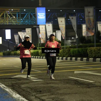 Runner Photo 8614098